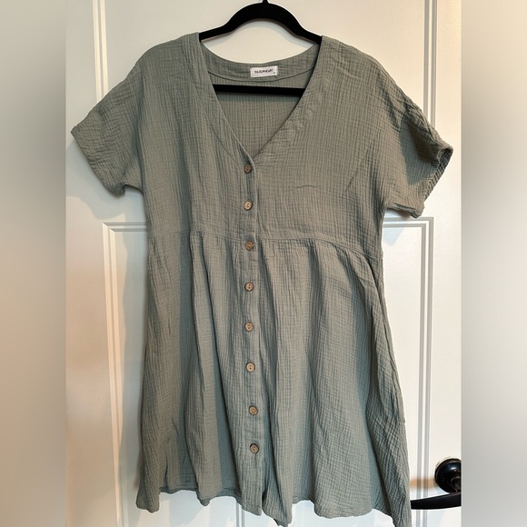 Hazel & Heart Dress - Picture 1 of 4